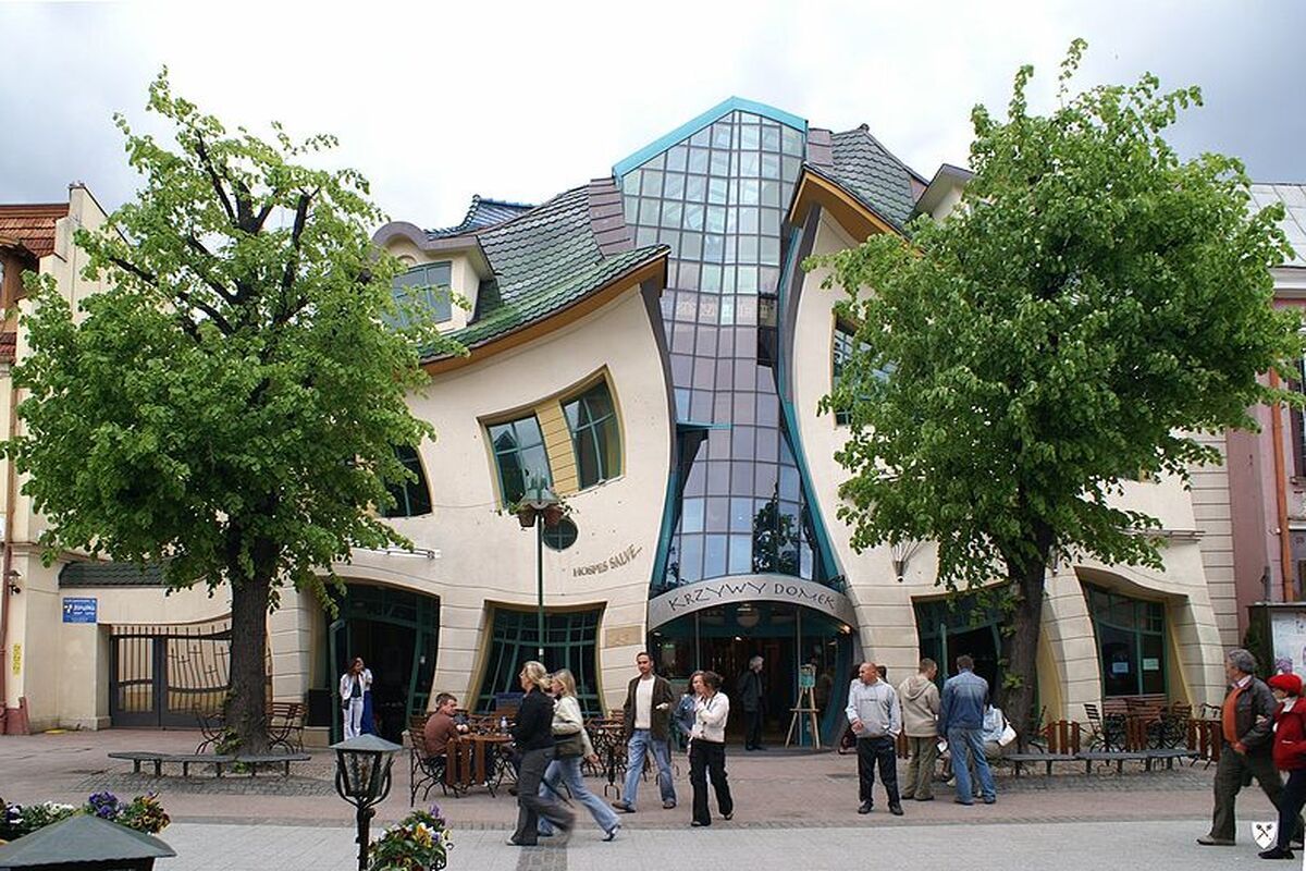 Krzywy Domek in Polen