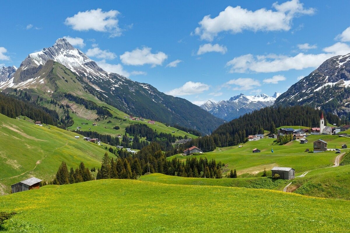 De uitgestrekte landschappen