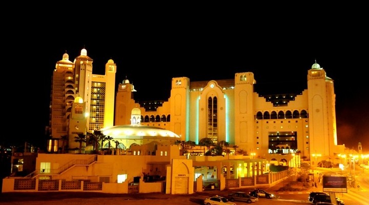 Het Herods Palace Hotel 's nachts