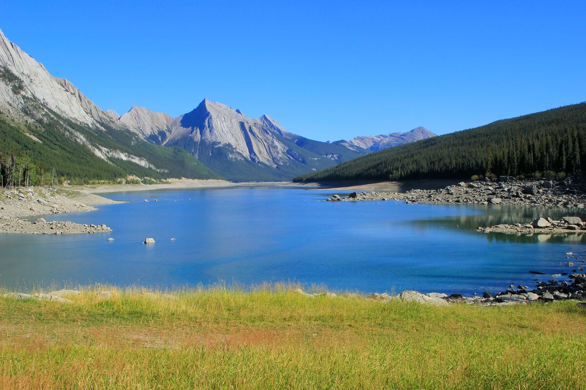 Medicine Lake in Jasper National Park