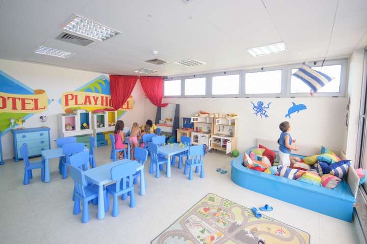 Miniclub Osis Salinas Sea