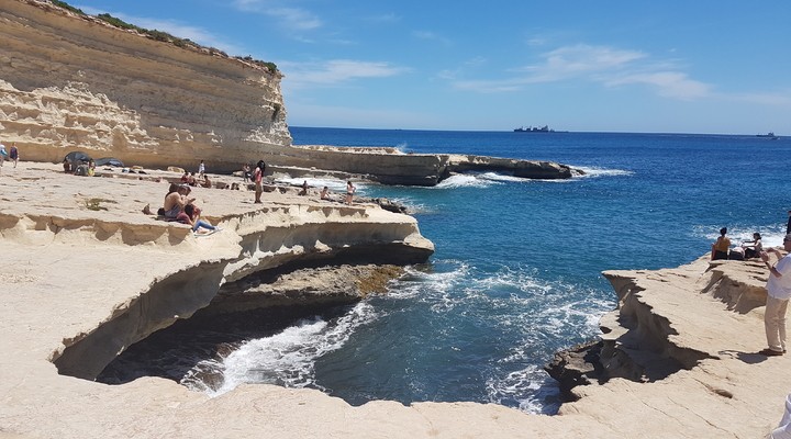 De St. Peter's Pool bij Marsaxlokk