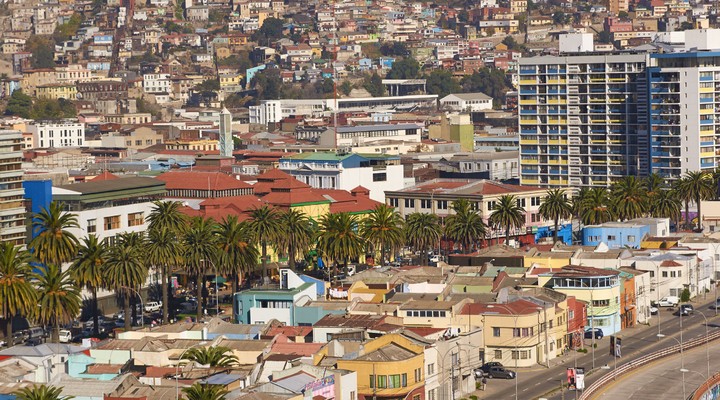Gebouwen havenstad Valparaso