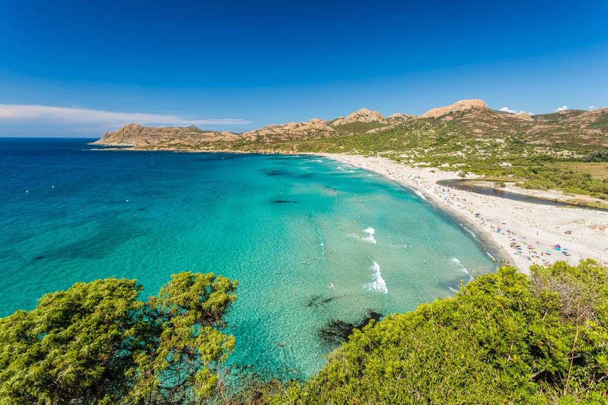 Strand op Corsica