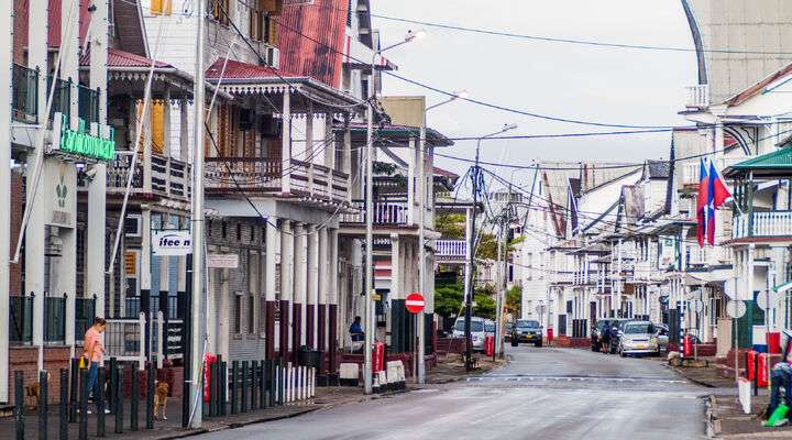 De hoofdstad Paramaribo