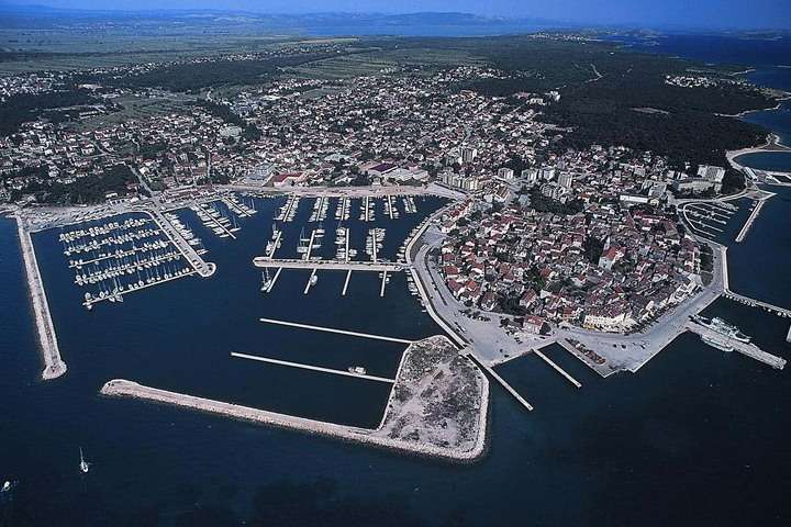 Luchtfoto van Biograd