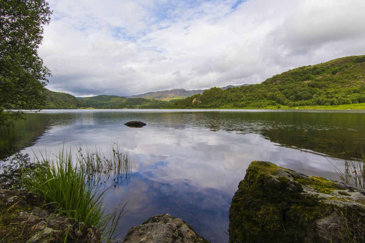 Het meer Llyn Dinas