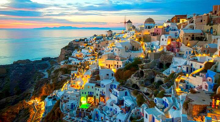 Zonsondergang in Santorini, Griekenland