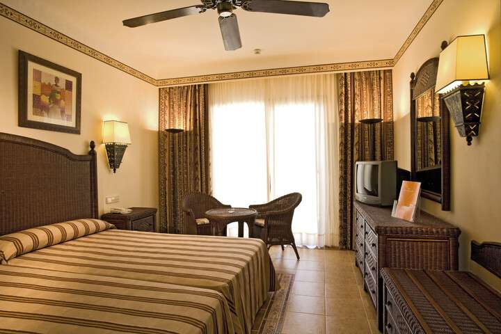 RIU Karamboa kamer