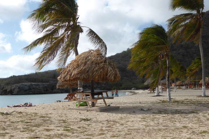 Strand bij Captain Goodlife