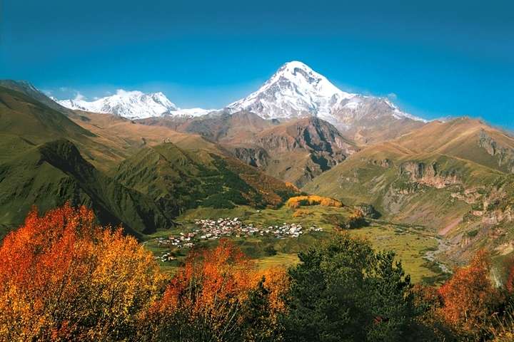 Zicht over de Mount Kazbek