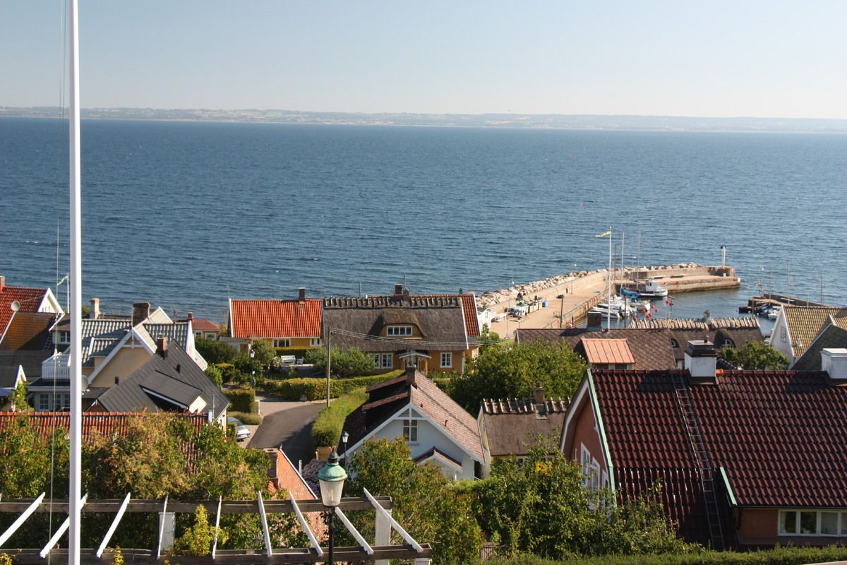 Het uitzicht op Arild vanuit het hotel