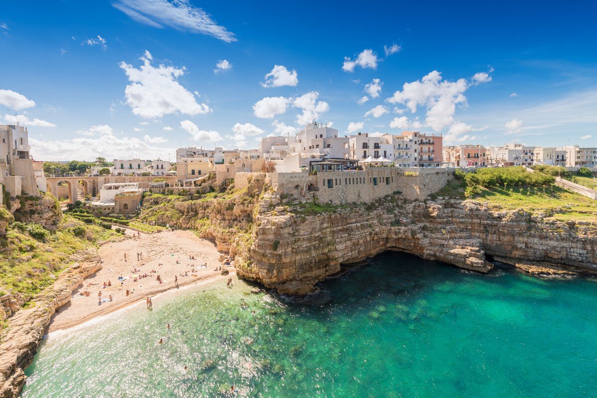 Bezoek zeker het nabijgelegen Polignano a Mare