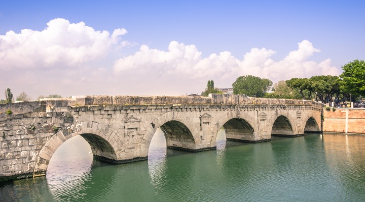 Romeinse brug, Marecchia rivier, Itali