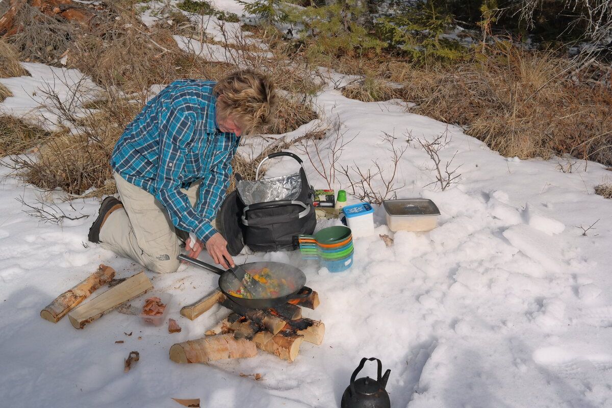Koken tijdens de sneeuwscootertocht