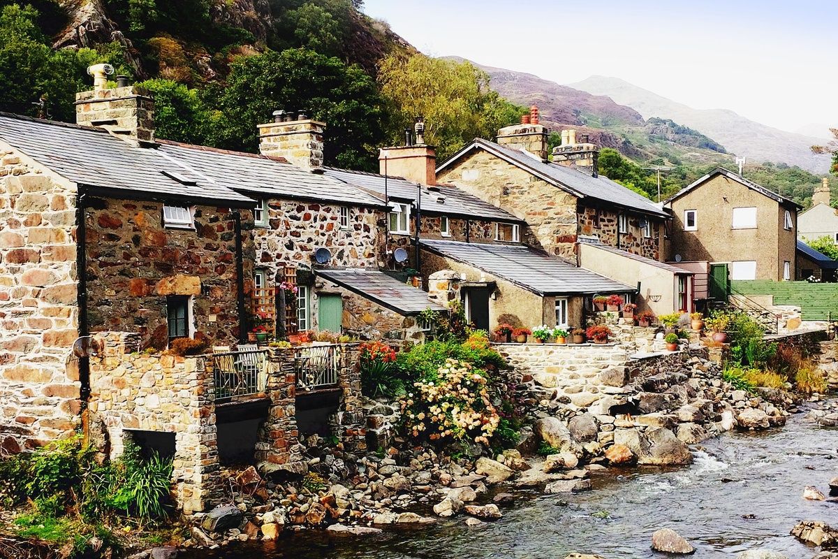 Hier in Beddgelert is het graf van Gelert te vinden