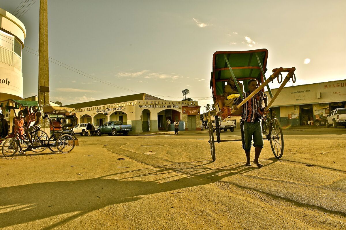 Ondek de straaten en witte stranden Tulear