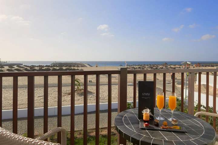 Balkon van 'Tweepersoonskamer Zeezicht'