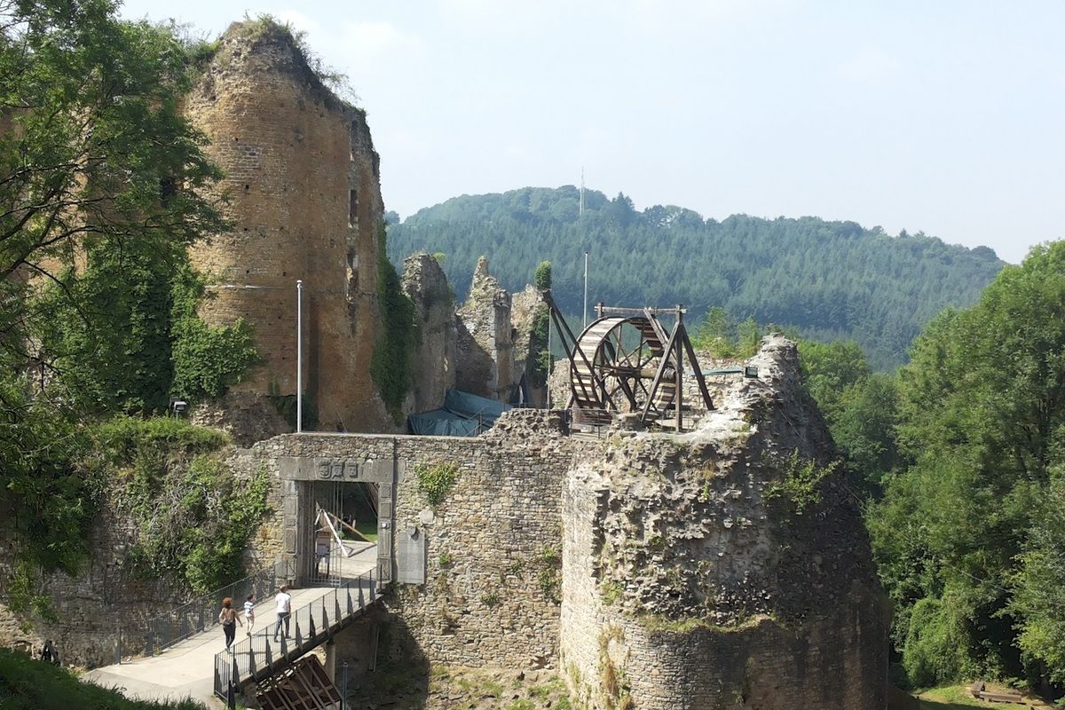 Een kasteel gelegen in Franchimont