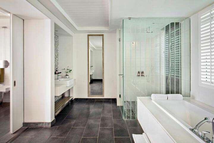 Junior Suite with Ocean Front van 'Junior Suite with Ocean Front'