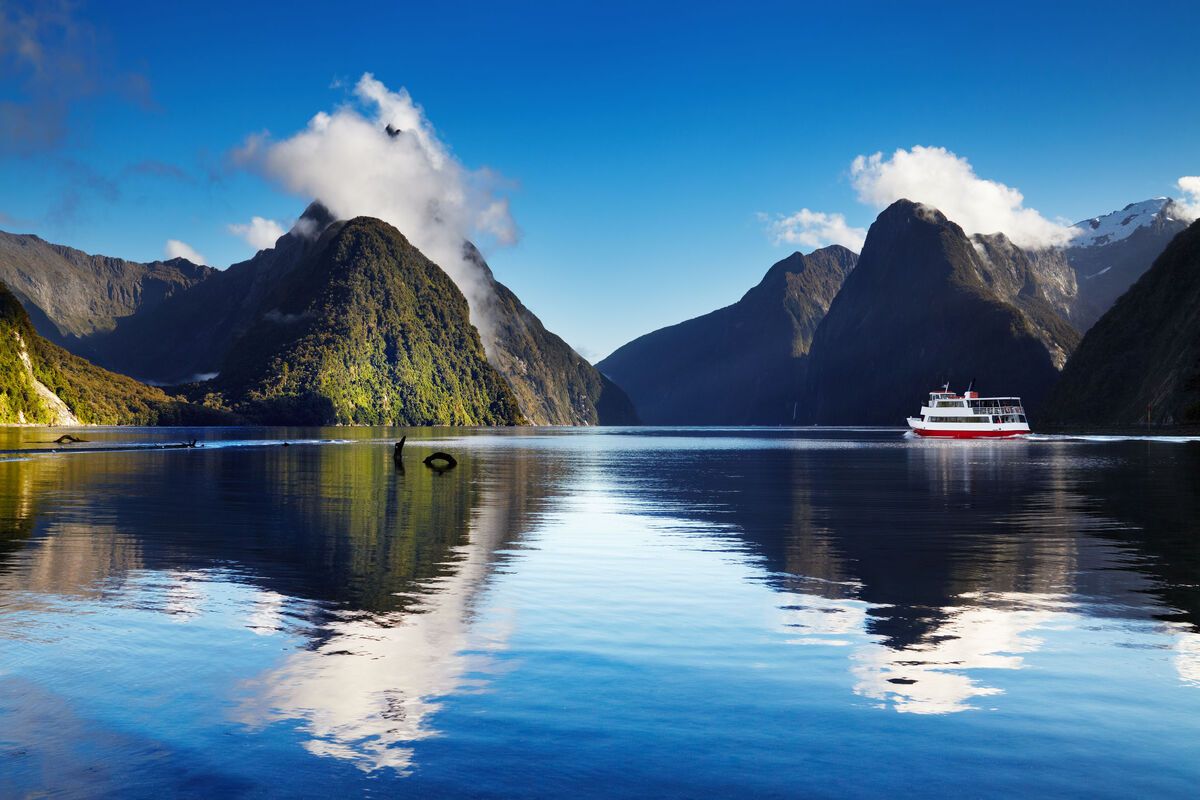 Milford Sound in Fjordland National Park