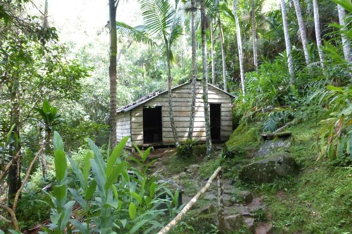 Een van de hutjes die we bezocht hebben