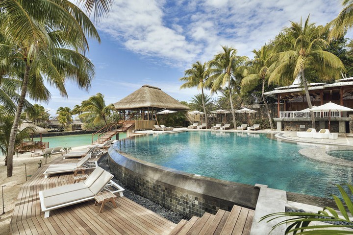 Paradise cove zwembad zitjes