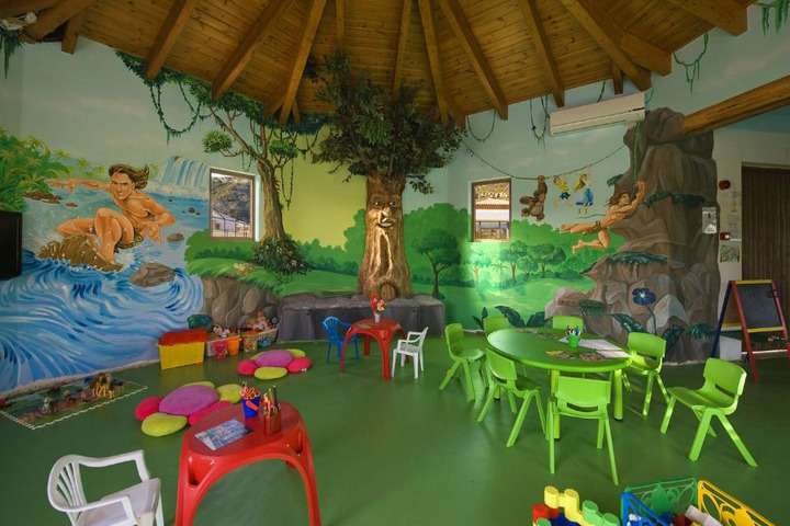 Kinderclub La Marquise Luxury Resort Complex