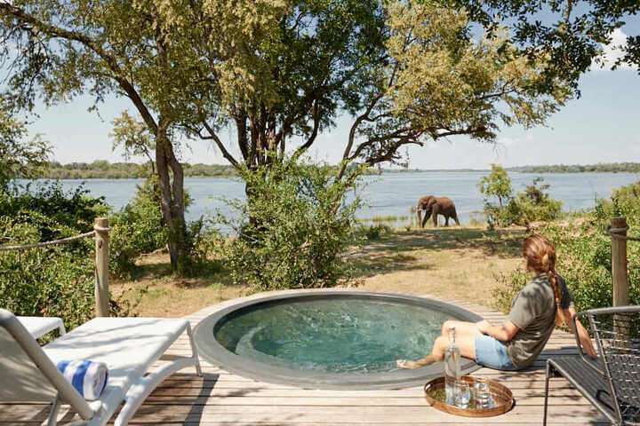 Olifanten spotten in Victoria Falls River Lodge