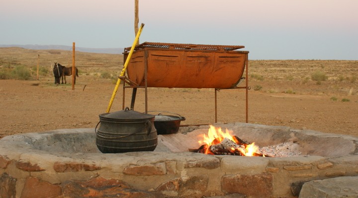 Lodges door heen Namibi