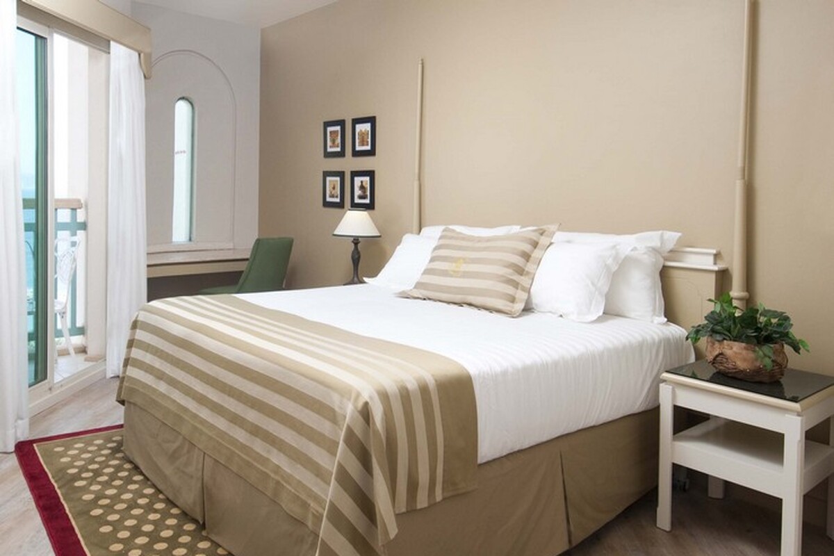 Een kamer in het Herods Palace Hotel