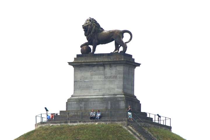 Het standbeeld: de leeuw van Waterloo