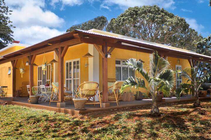 Gezellig zitje bij huisje Cabane du Soleil