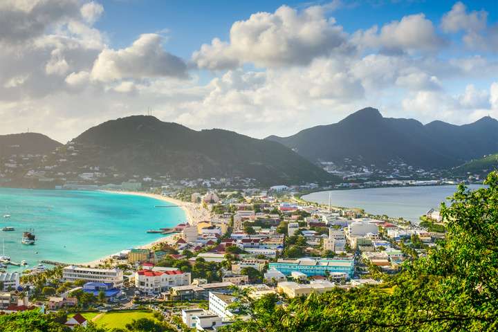 De hoofdstad van Sint Maarten: Philipsburg