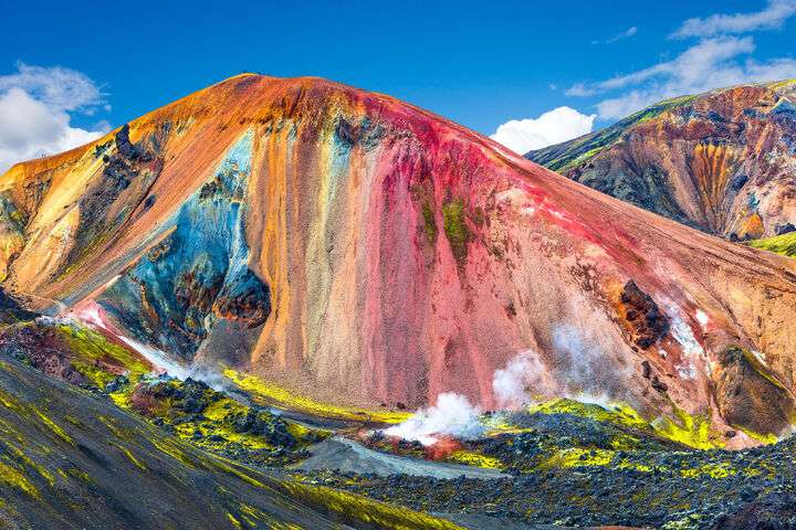 Kleurrijke vulkanische bergen in Landmannalaugar