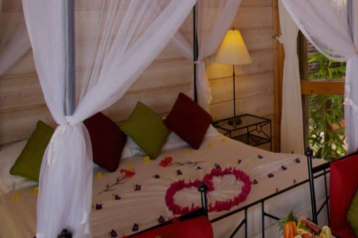 Jacuzzi Beach Villa van 'Jacuzzi Beach Villas'