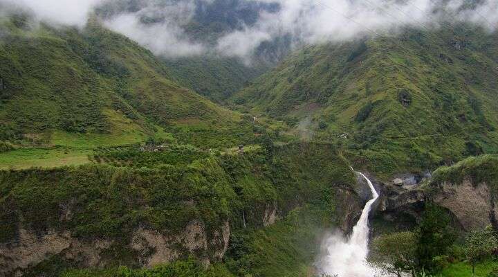 Banos Ecuador