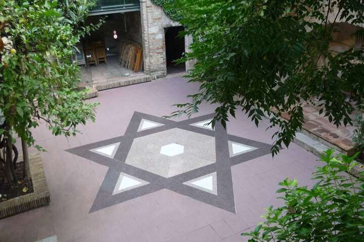 Davidster in El Call, Gerona