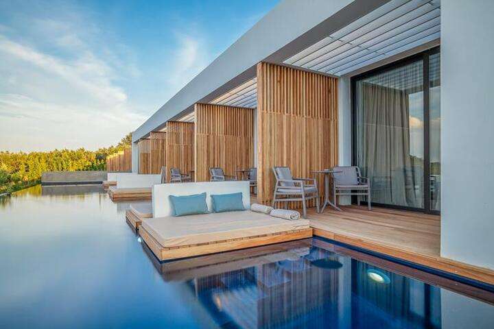 De premium swim up kamer