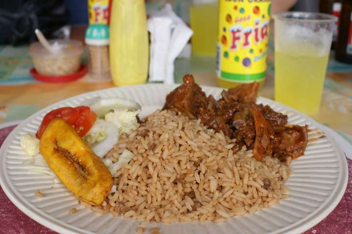 Plasa Bieu Willemstad, lekker eten