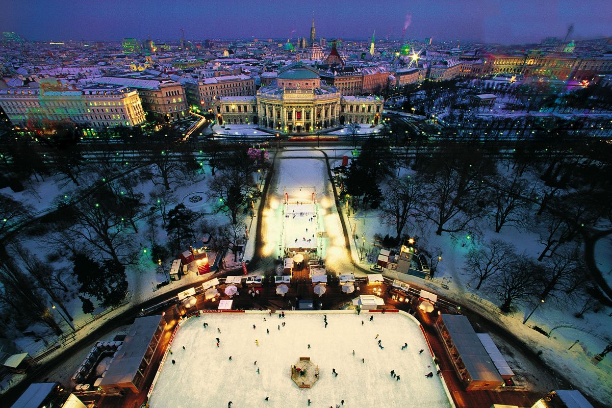 Schaatsen voor de Hofburcht