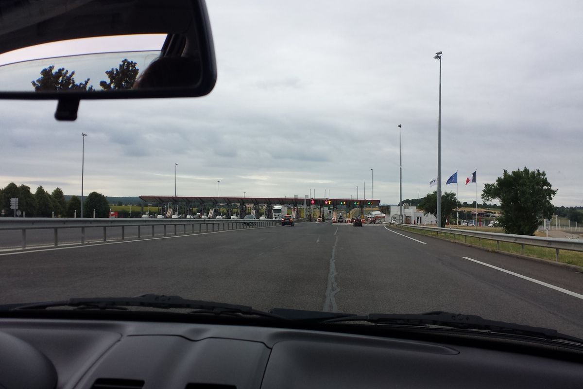 Autopech... Het motoroliepeil is niet goed...