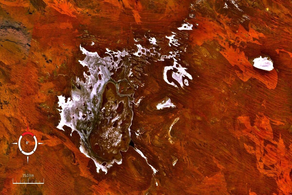 Disappointment Lake - Australi�