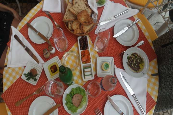 Kleine voorgerechtjes bij Don Sebastiao