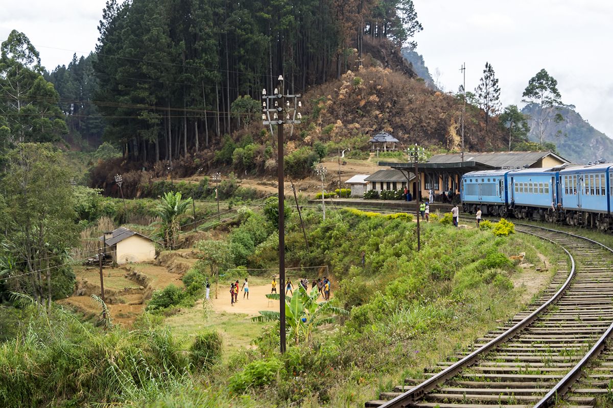 De trein naar Ella