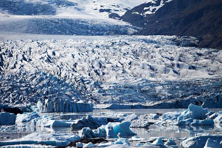 Gletsjermeer Fjallsárlón bij de Vatnajökull gletsjer
