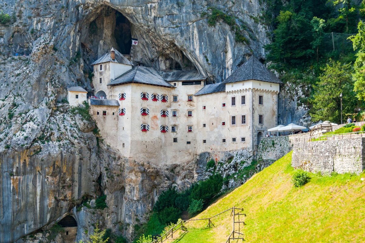 Kasteel Predjama 