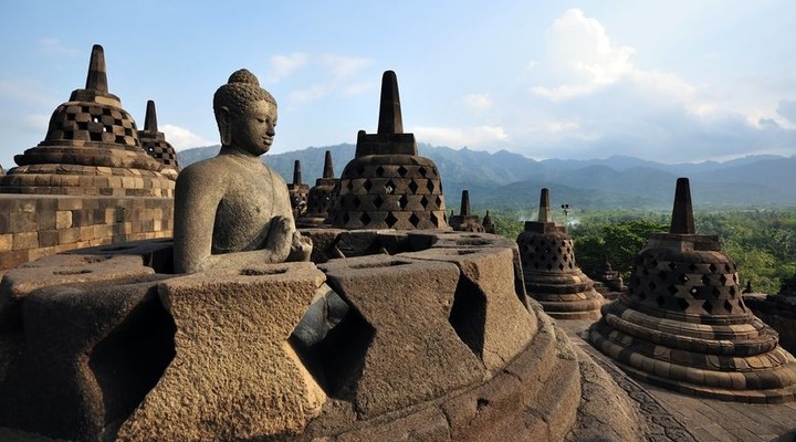 De boeddhistische stoepa Borobudur in Indonesi