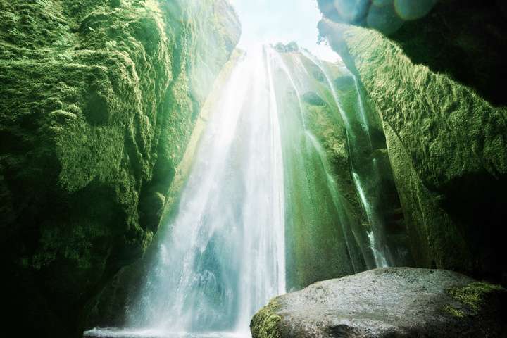 De Gljufrafoss waterval in Zuid-IJsland