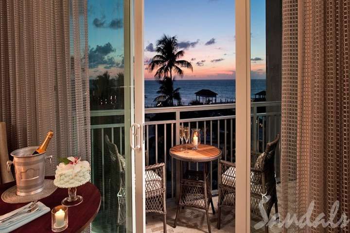 Balmoral Honeymoon Oceanview Club Level Room - HC van 'Balmoral Honeymoon Oceanview Club Level Room - HC'